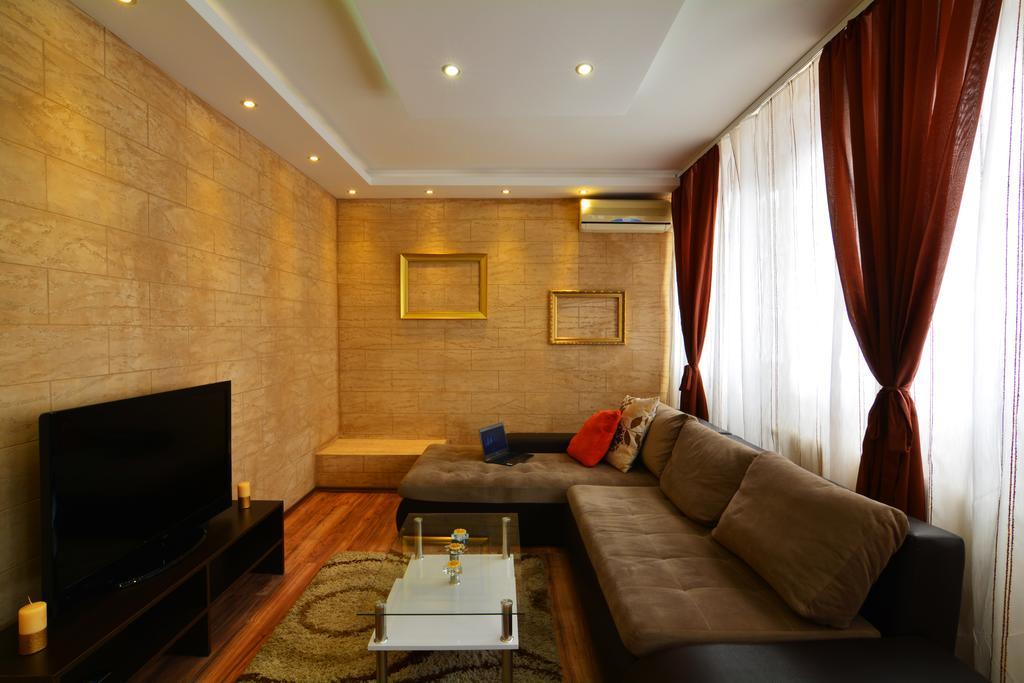 Apartment Dositejeva 13 Belgrado Esterno foto